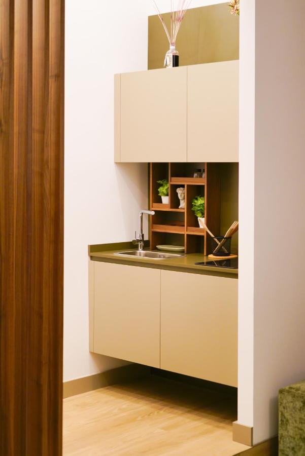 Fepa Place Design Apartments نابولي المظهر الخارجي الصورة